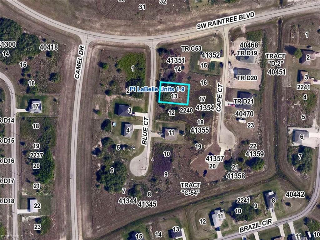 7005 Blue Ct, Labelle, FL 33935-2