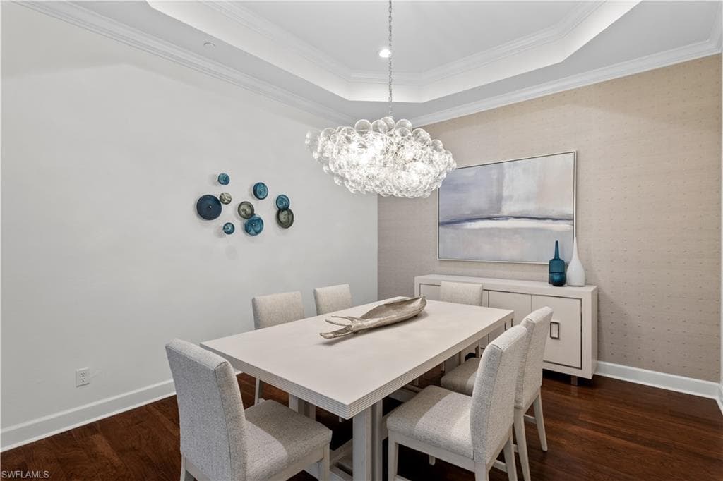 8769 Bellano Ct 204, Naples, FL 34119-7