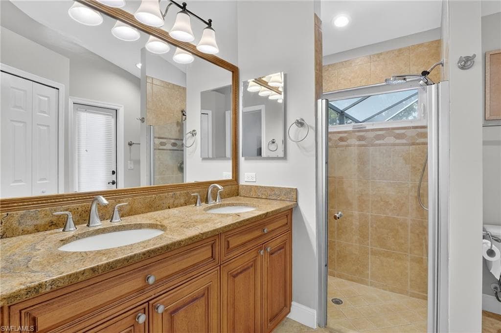 7613 Citrus Hill Ln, Naples, FL 34109-15