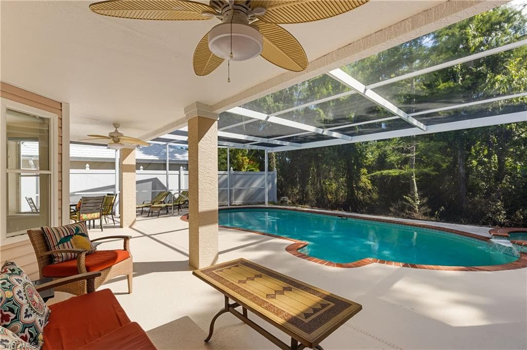 1267 Silverstrand Dr, Naples, FL 34110-1