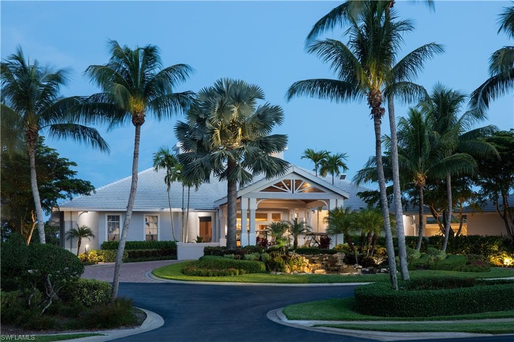 1267 Silverstrand Dr, Naples, FL 34110-37