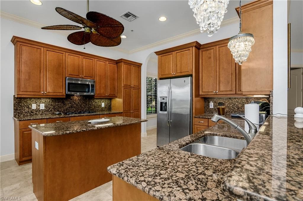 9109 Prima Way 102, Naples, FL 34113-10
