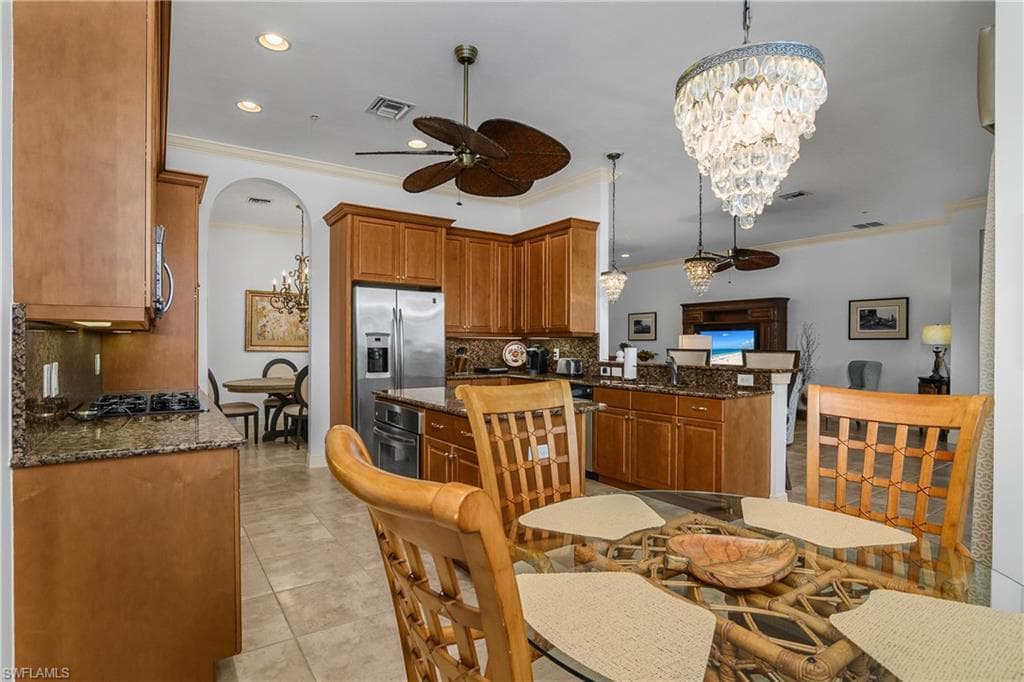 9109 Prima Way 102, Naples, FL 34113-16