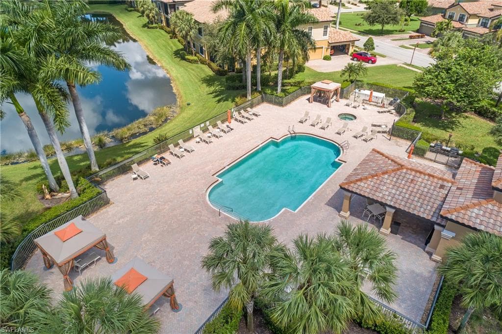 9109 Prima Way 102, Naples, FL 34113-40