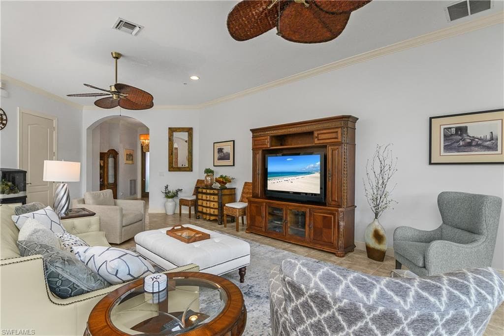 9109 Prima Way 102, Naples, FL 34113-6