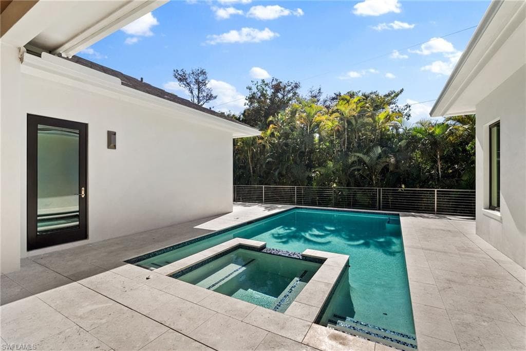 1364 Cypress Woods Dr, Naples, FL 34103-42