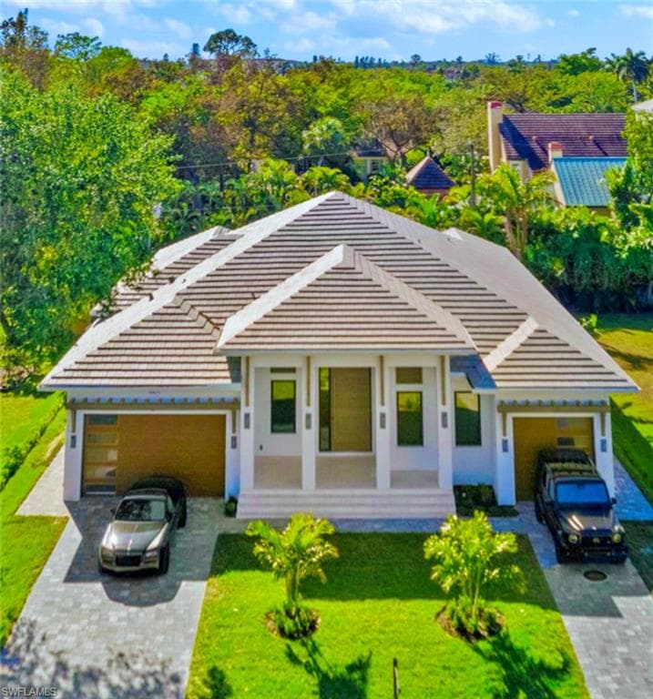 1364 Cypress Woods Dr, Naples, FL 34103-49