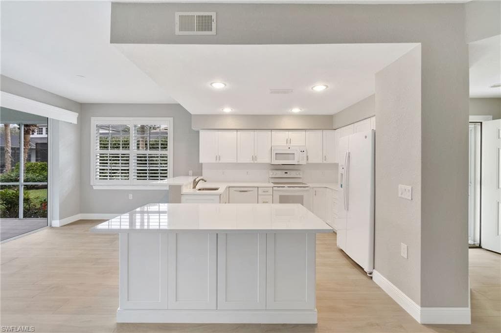 4995 Marsh Turtle Trl 102, Estero, FL 33928-9