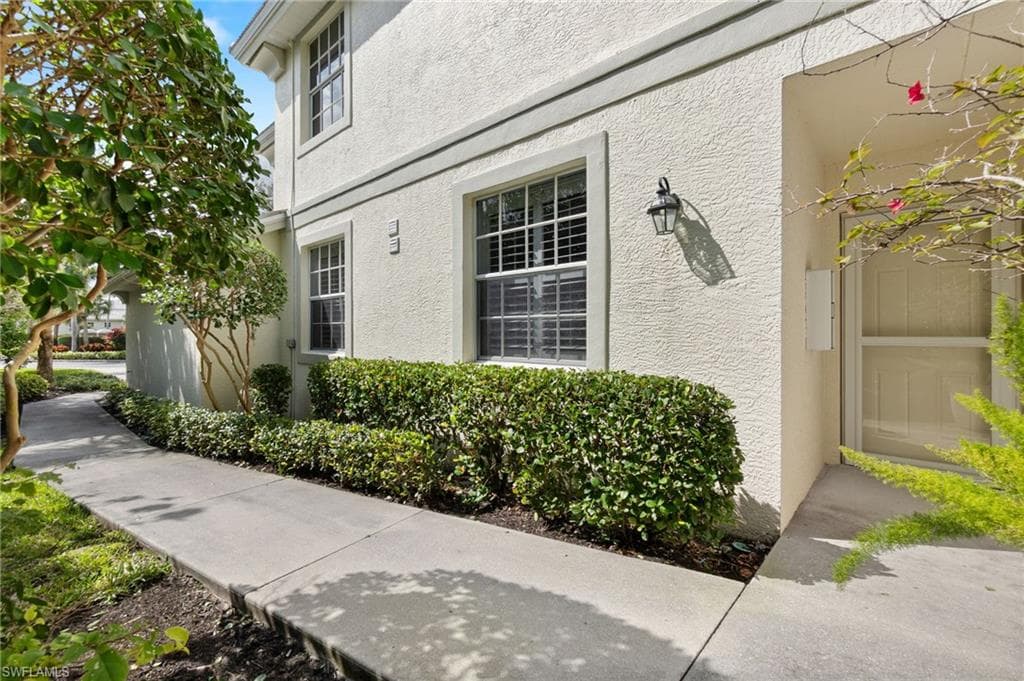 4995 Marsh Turtle Trl 102, Estero, FL 33928-5