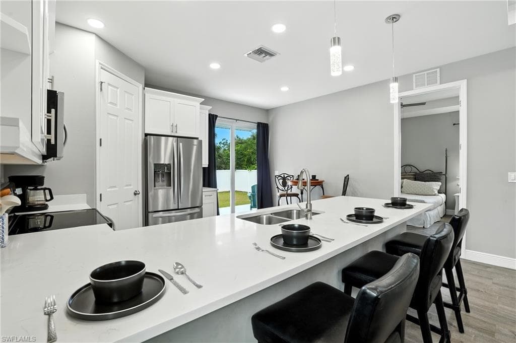10140 Carolina St, Bonita Springs, FL 34135-17