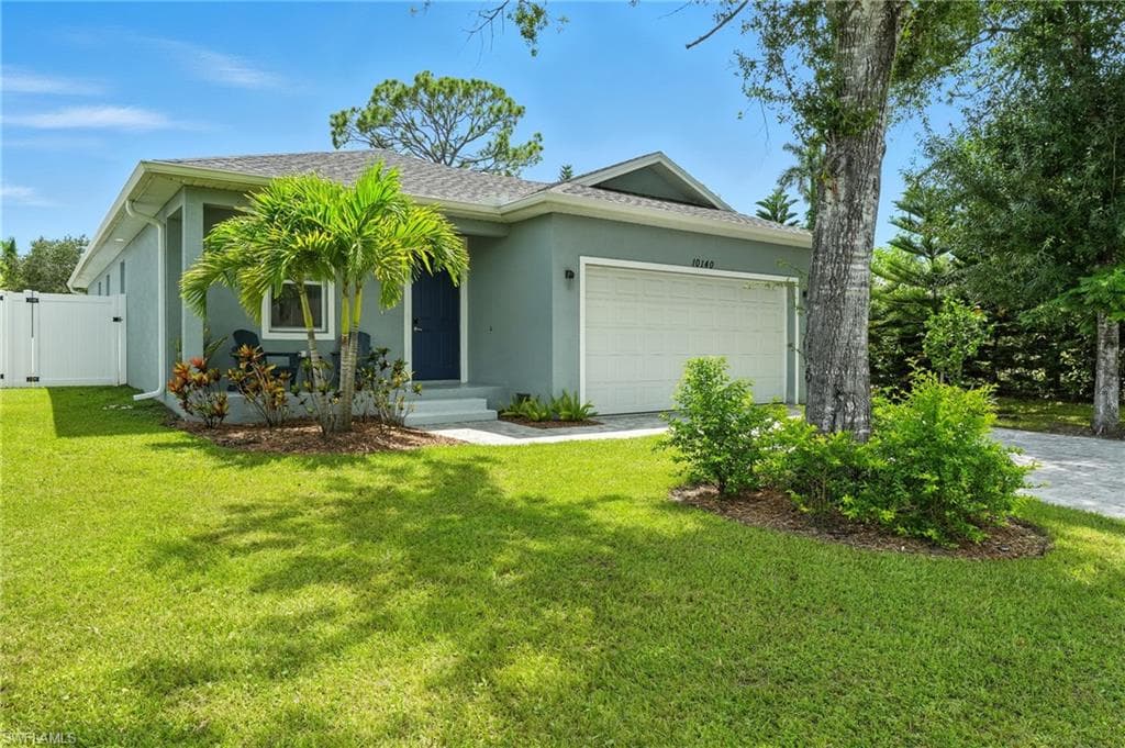 10140 Carolina St, Bonita Springs, FL 34135-29