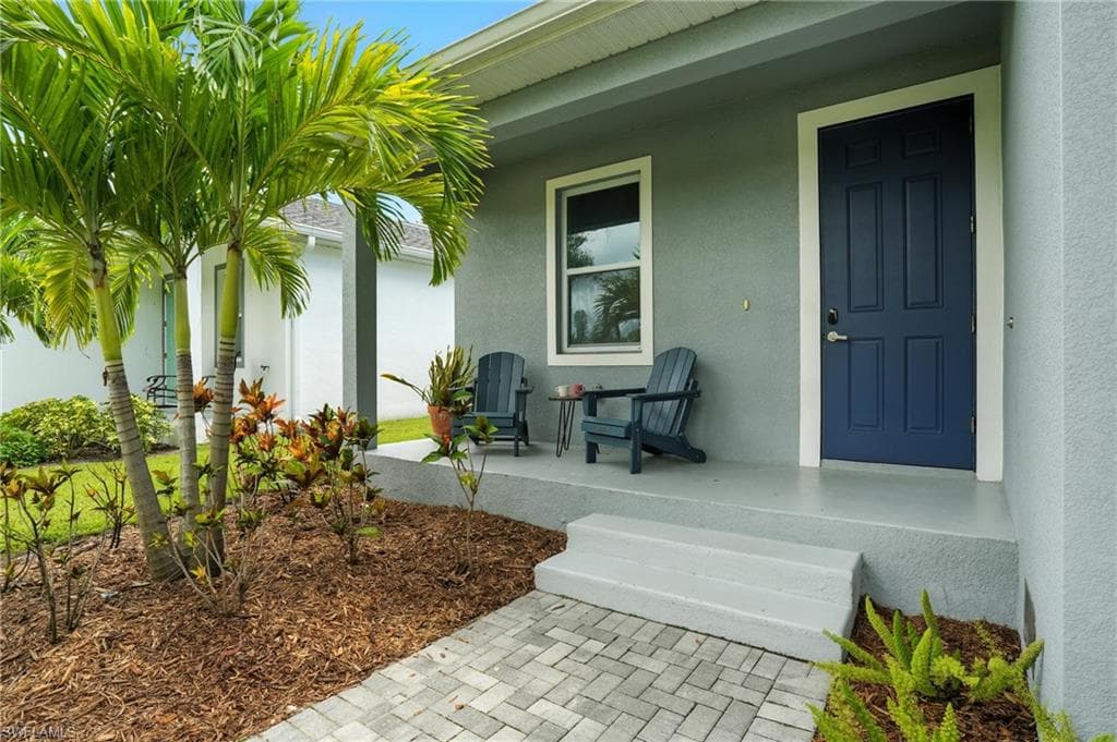 10140 Carolina St, Bonita Springs, FL 34135-4