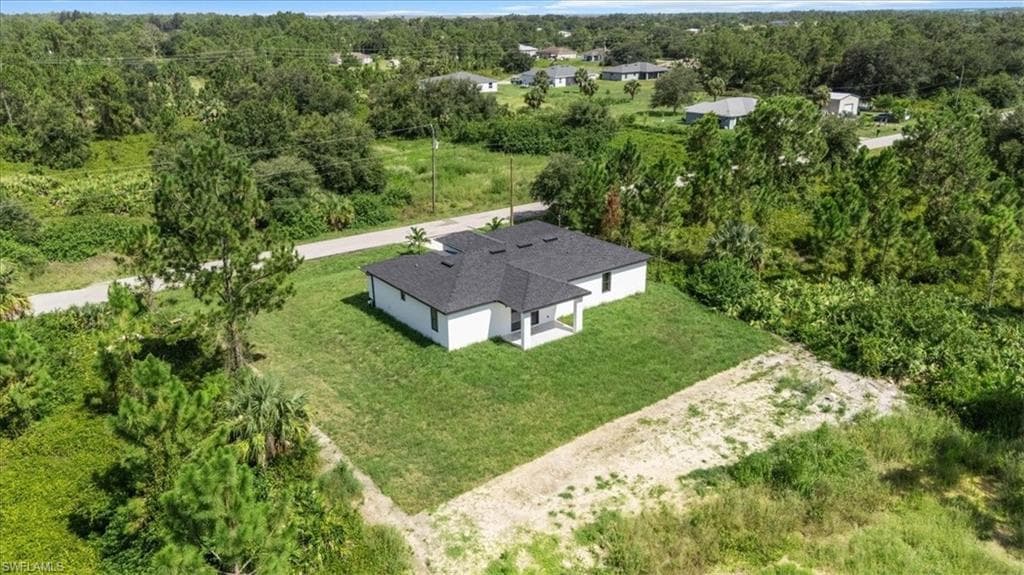 1915 Scott Ave, Lehigh Acres, FL 33972-10