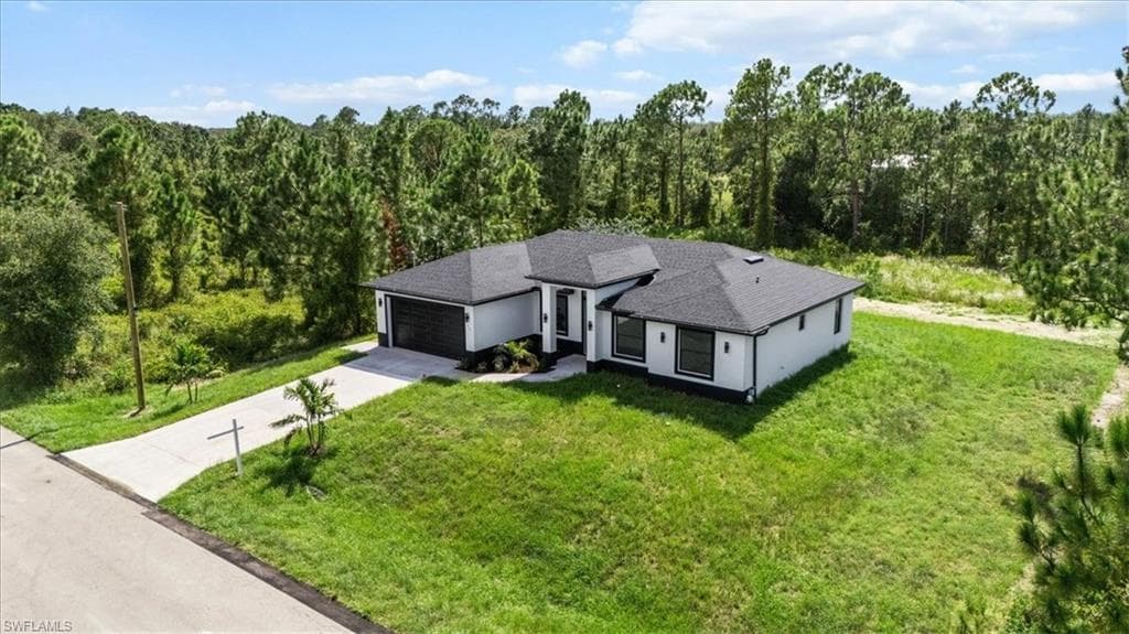1915 Scott Ave, Lehigh Acres, FL 33972-11