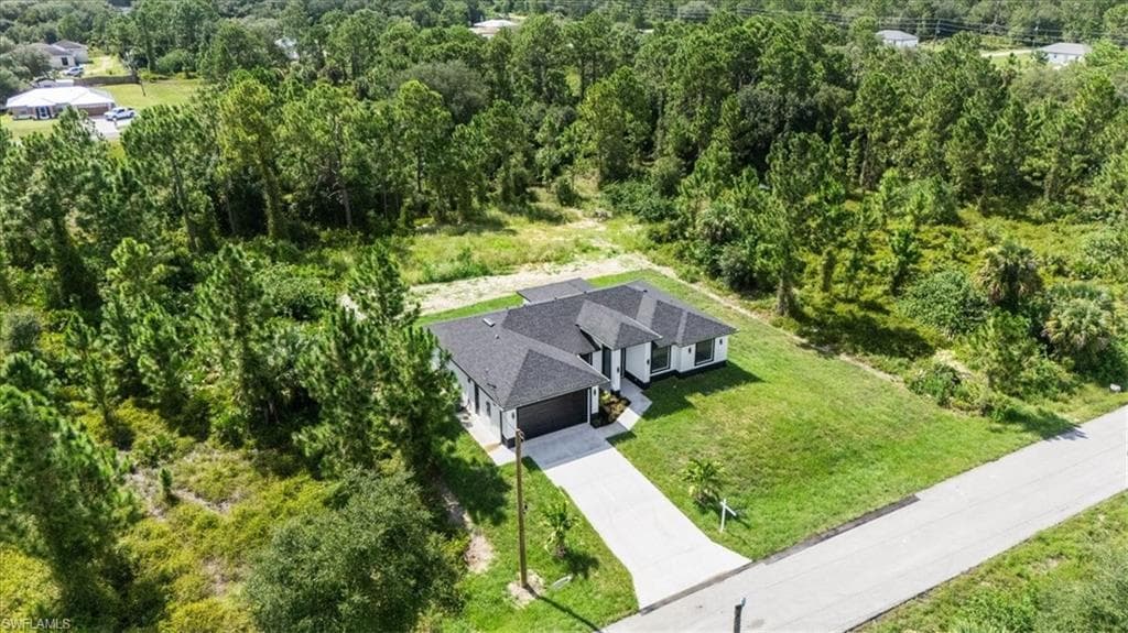 1915 Scott Ave, Lehigh Acres, FL 33972-13
