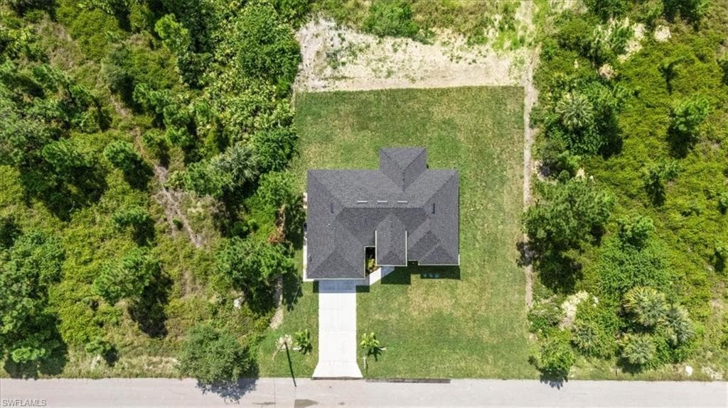 1915 Scott Ave, Lehigh Acres, FL 33972-14