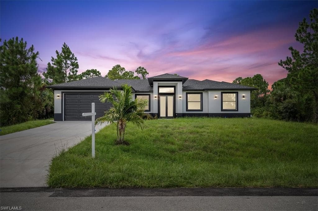 1915 Scott Ave, Lehigh Acres, FL 33972-1