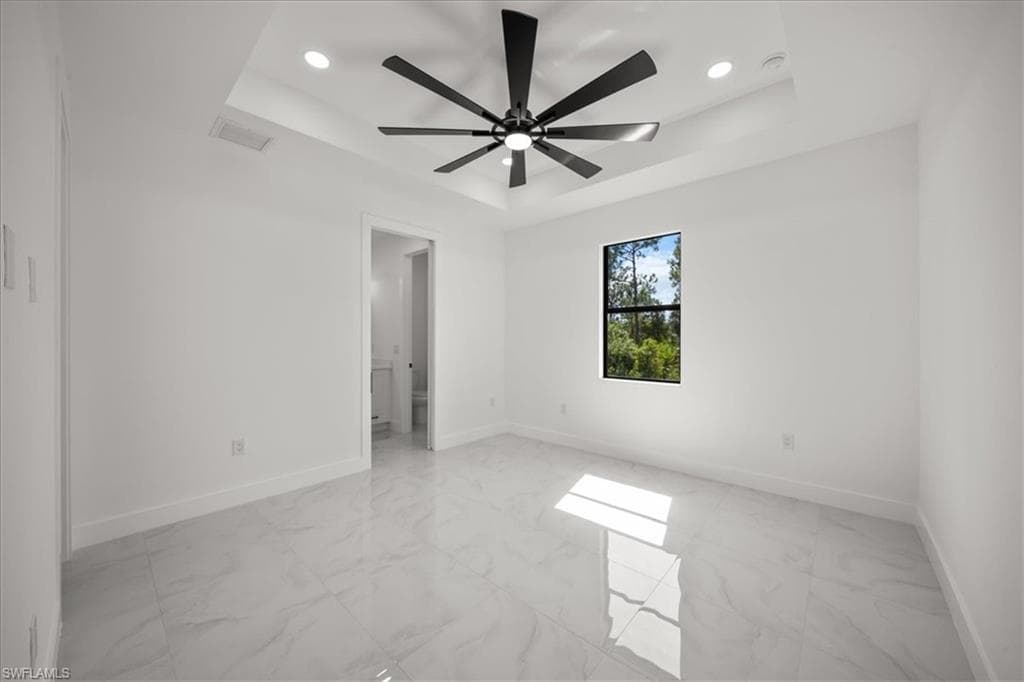 1915 Scott Ave, Lehigh Acres, FL 33972-25