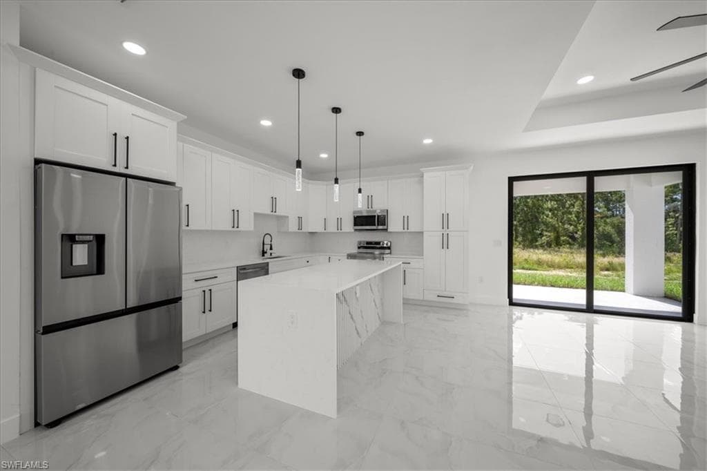 1915 Scott Ave, Lehigh Acres, FL 33972-35
