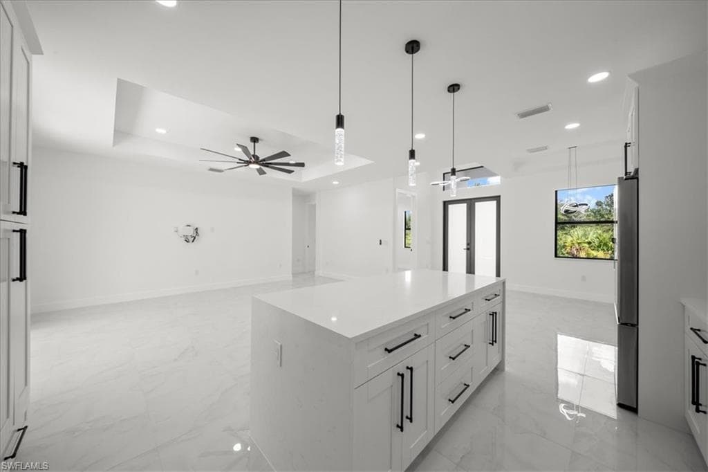 1915 Scott Ave, Lehigh Acres, FL 33972-38