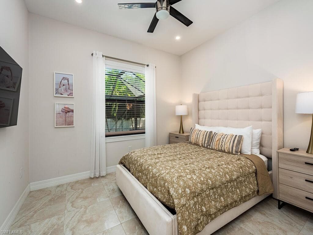 1021 Creech Rd, Naples, FL 34103-9