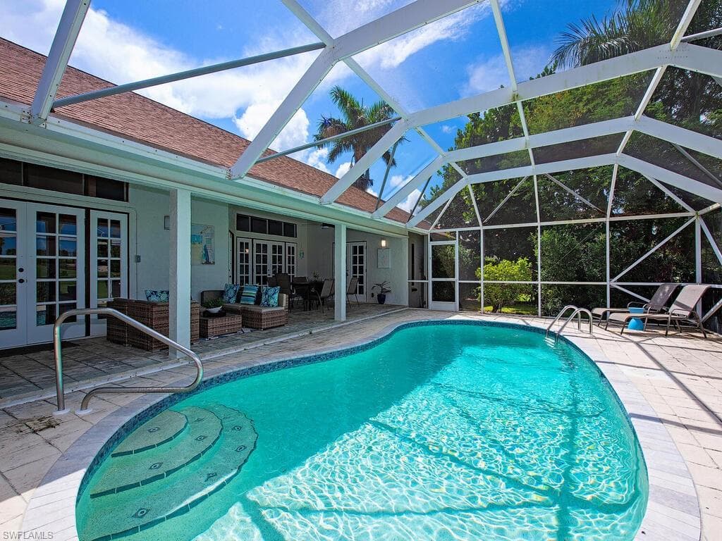 113 Palmetto Dunes Cir, Naples, FL 34113-4