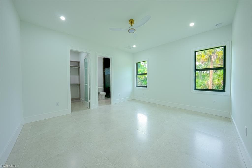 522 17th St SW, Naples, FL 34117-40