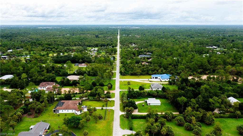 522 17th St SW, Naples, FL 34117-4