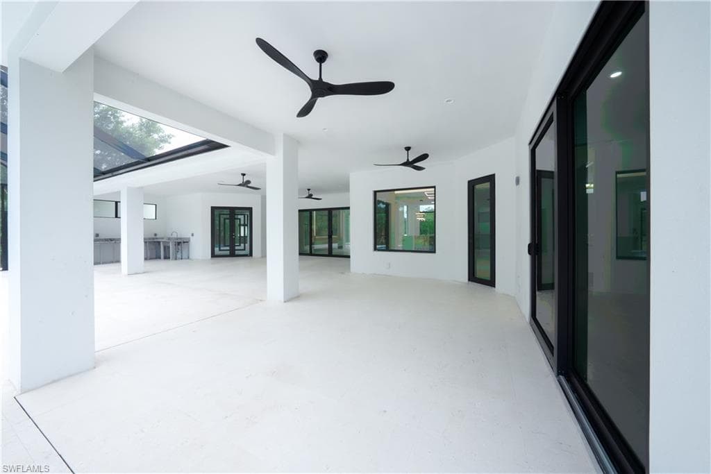 522 17th St SW, Naples, FL 34117-49