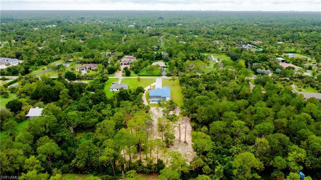 522 17th St SW, Naples, FL 34117-5