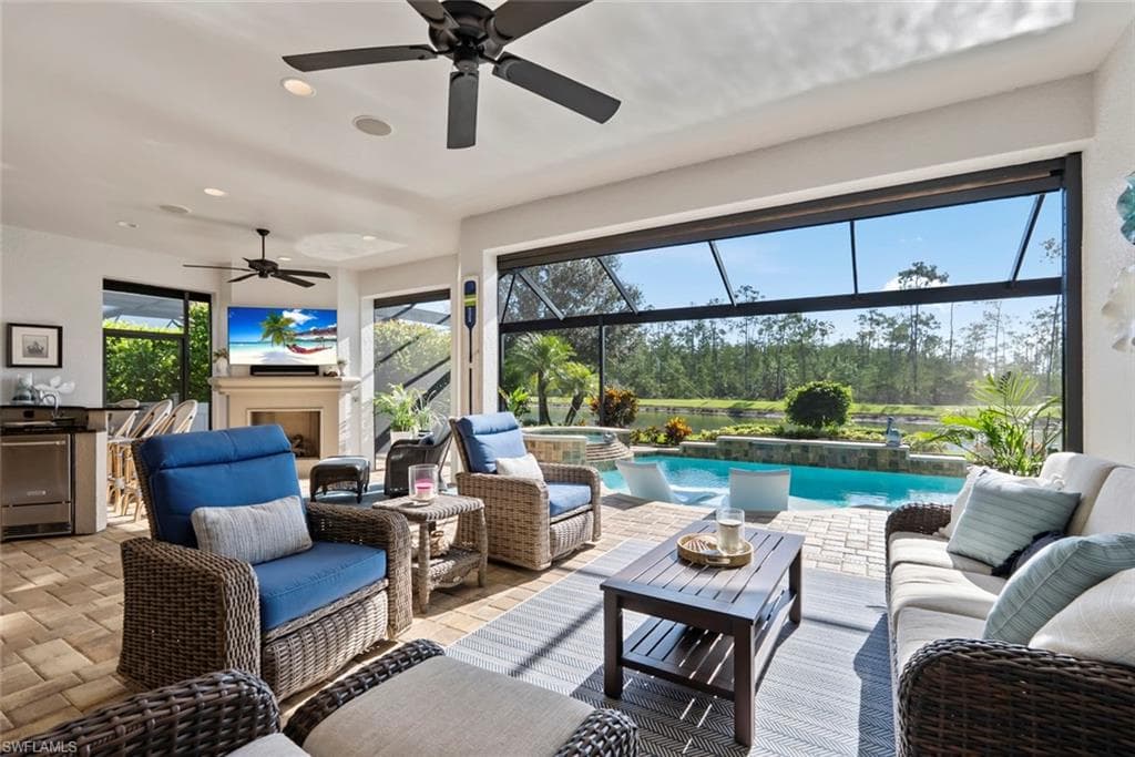 9470 Galliano Ter, Naples, FL 34119-19