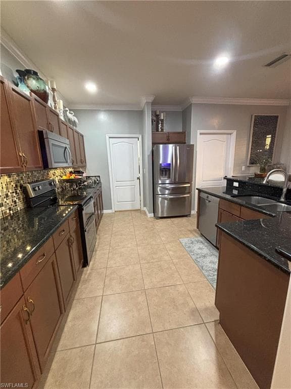 4577 Fairloop Run, Lehigh Acres, fl 33973-13