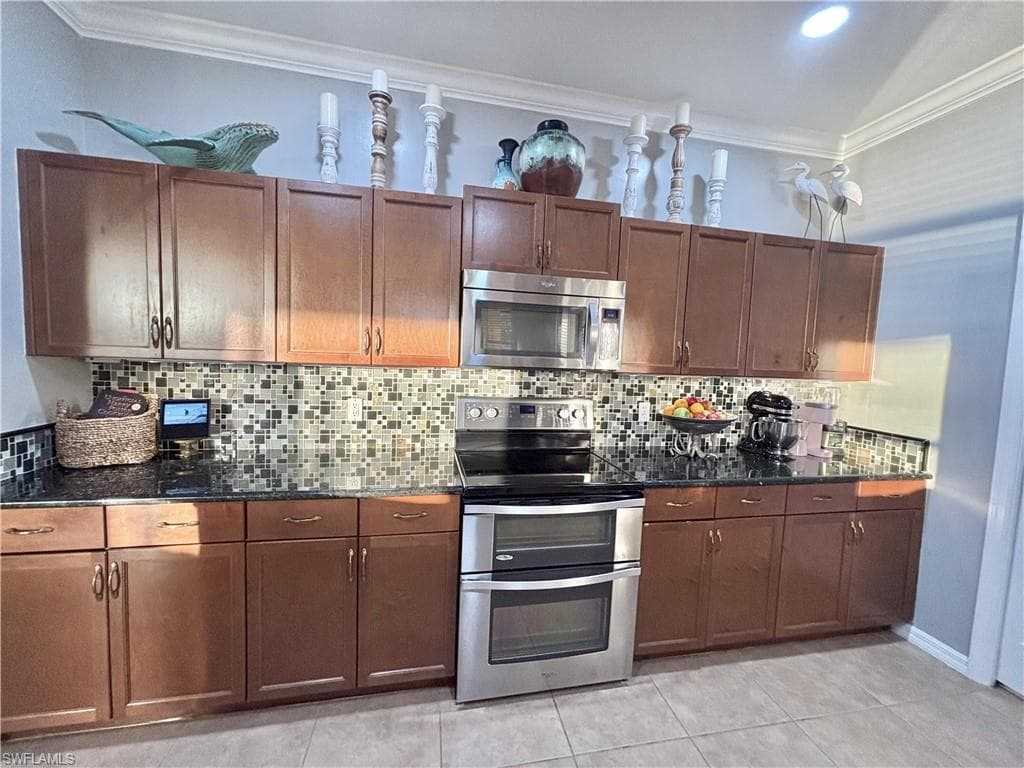 4577 Fairloop Run, Lehigh Acres, fl 33973-16