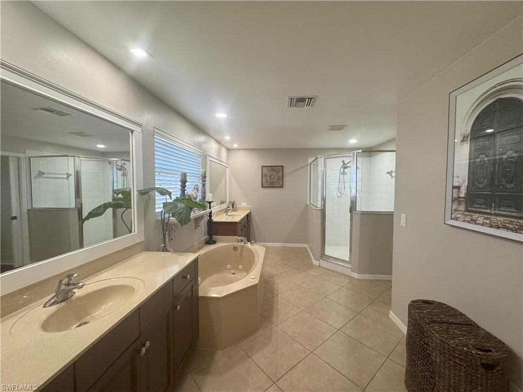 4577 Fairloop Run, Lehigh Acres, fl 33973-18