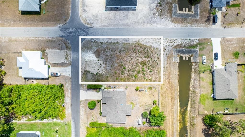 2701 15th St SW, Lehigh Acres, FL 33976-4