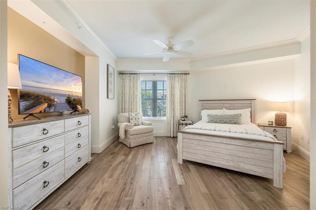 451 Bayfront Pl 5407, Naples, FL 34102-8