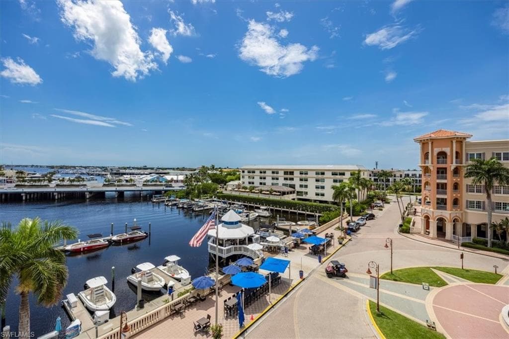 451 Bayfront Pl 5407, Naples, FL 34102-12