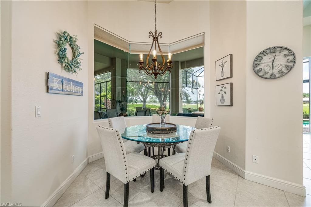 412 Terracina Way, Naples, FL 34119-10