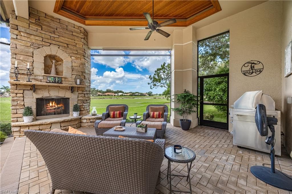 412 Terracina Way, Naples, FL 34119-15