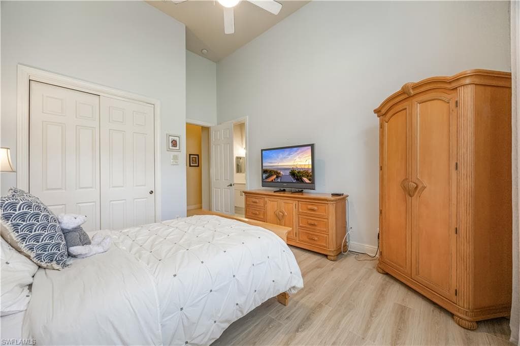 412 Terracina Way, Naples, FL 34119-28