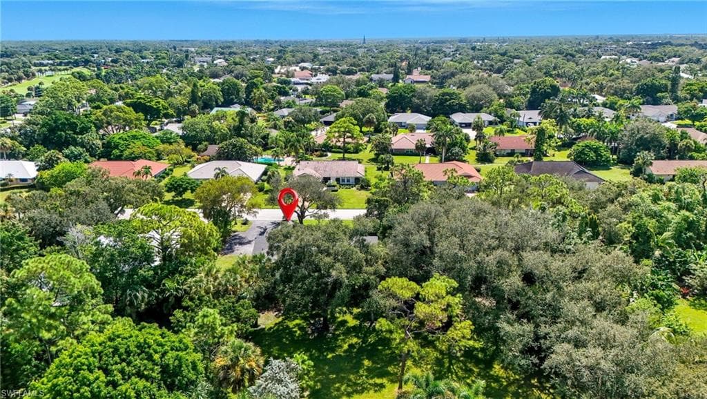 155 Old Tamiami Trl, Naples, FL 34110-40