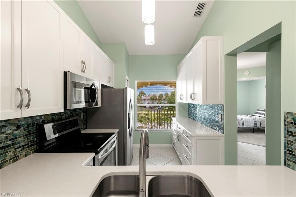 1336 Mainsail Dr 1222, Naples, FL 34114-9