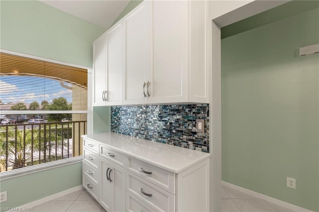 1336 Mainsail Dr 1222, Naples, FL 34114-10