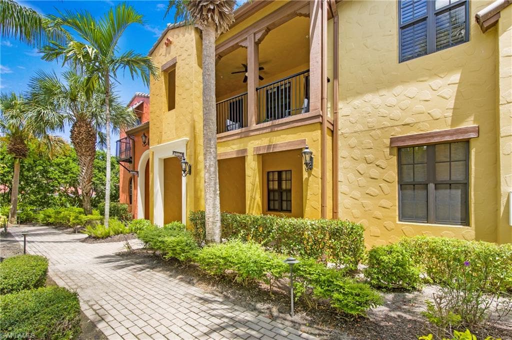 8975 Malibu St 1304, Naples, FL 34113-3