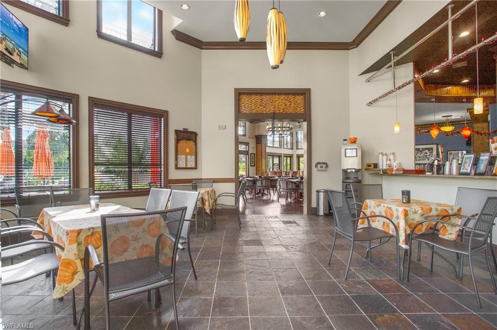 8975 Malibu St 1304, Naples, FL 34113-41