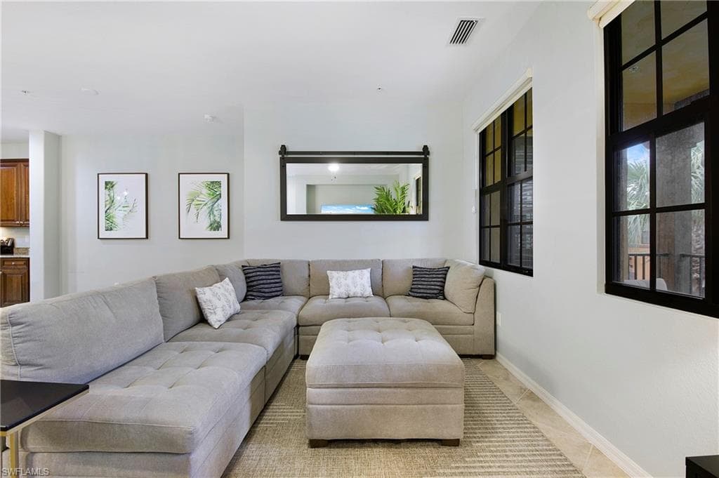 8975 Malibu St 1304, Naples, FL 34113-6