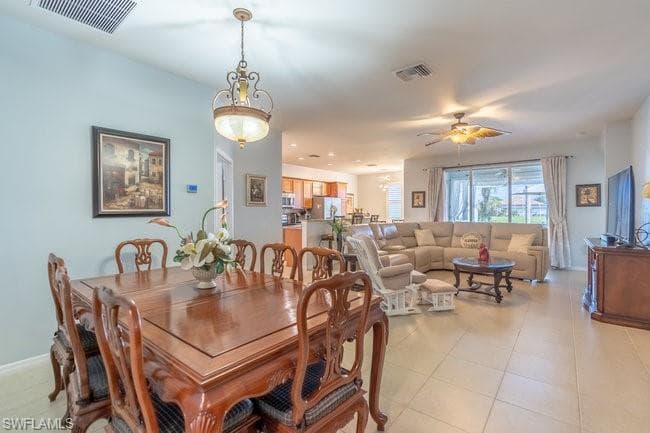 8459 Benelli Ct, Naples, FL 34114-8