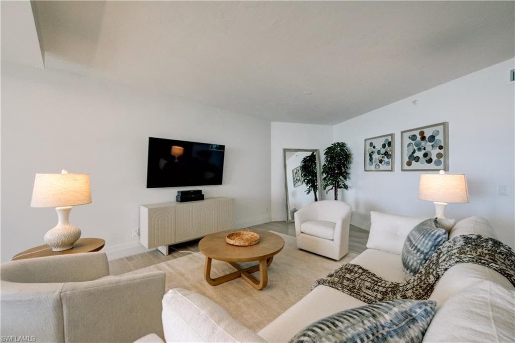 980 Cape Marco Dr 706, Marco Island, FL 34145-12