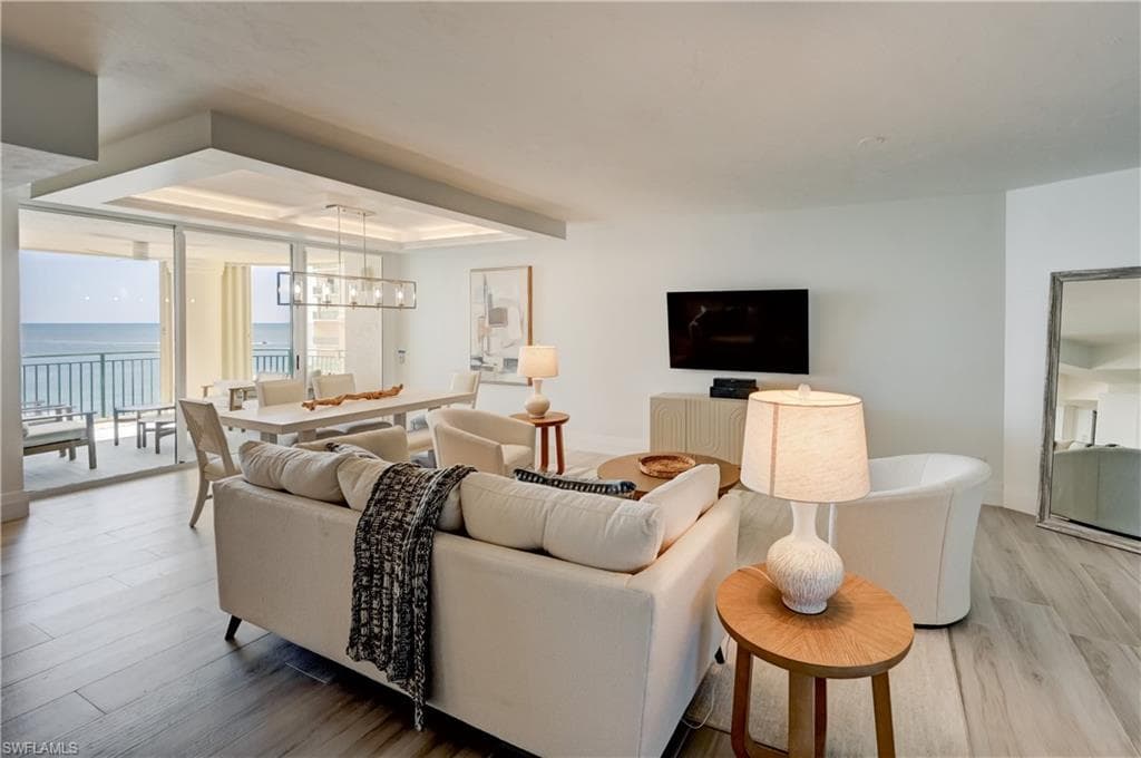 980 Cape Marco Dr 706, Marco Island, FL 34145-6