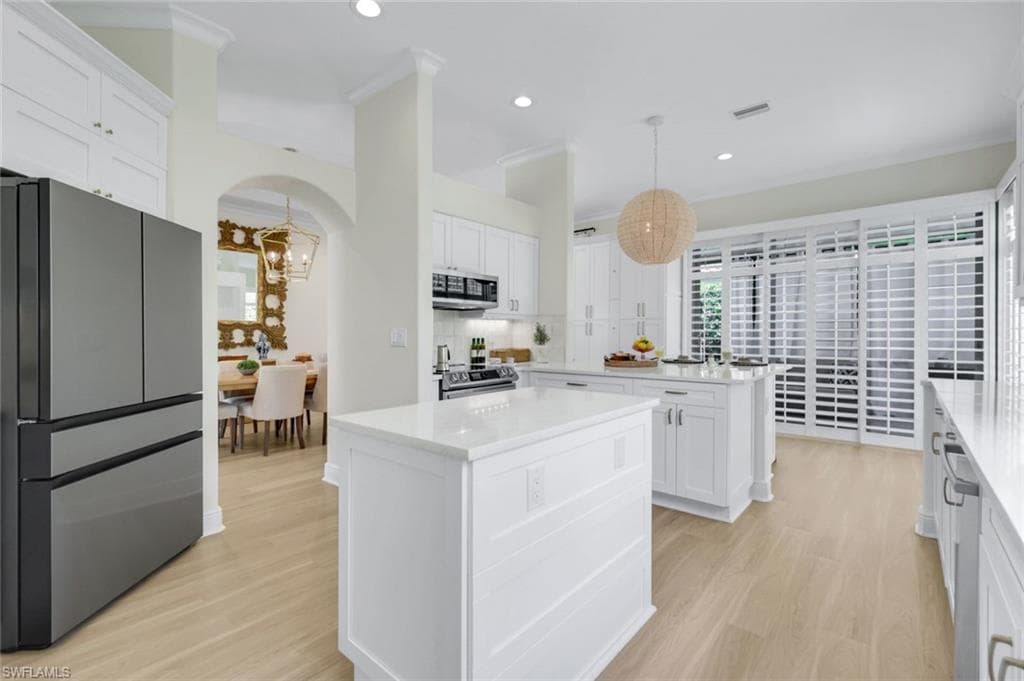 1123 Augusta Falls Way, Naples, FL 34119-13